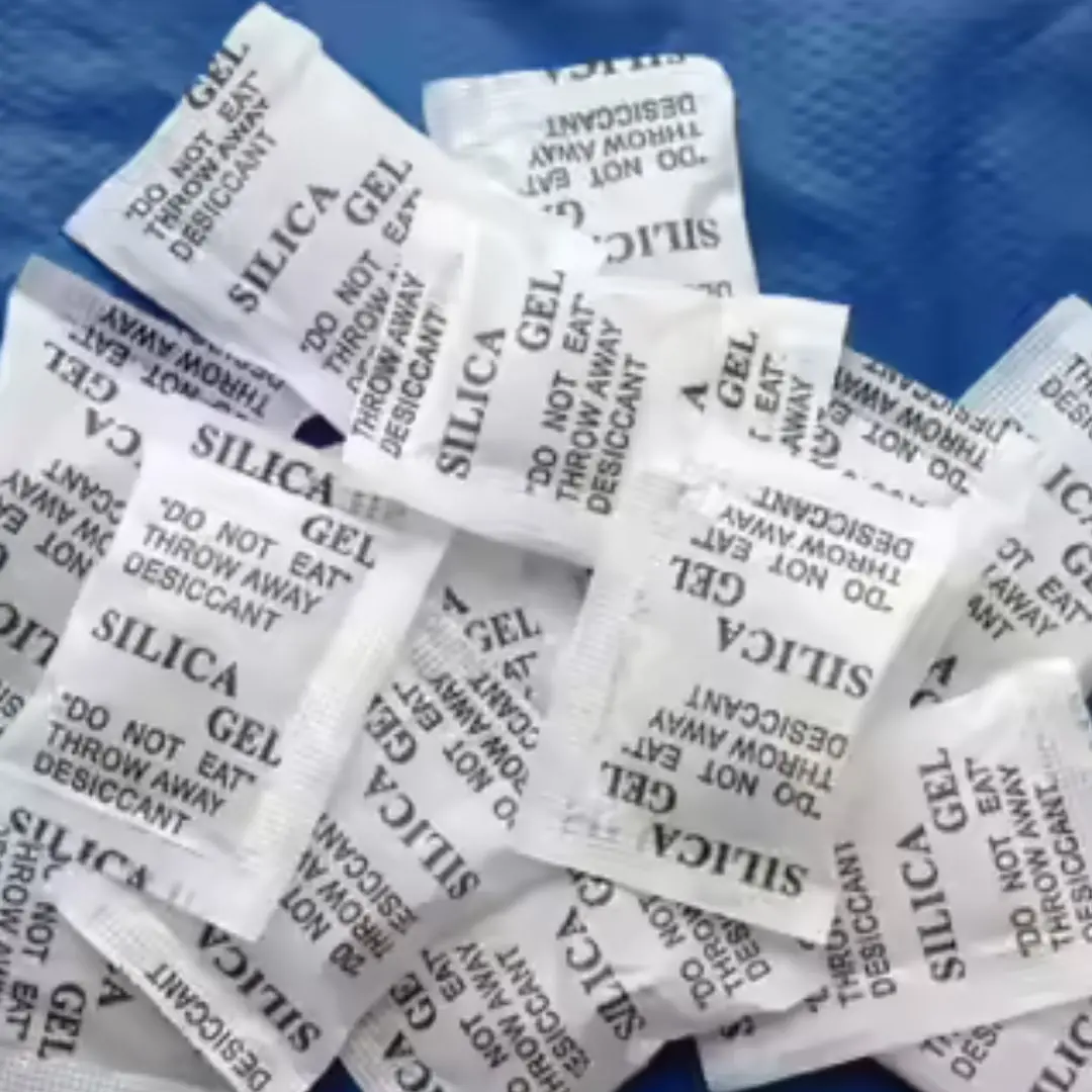 A doctor explains the truth about eating silica gel packets