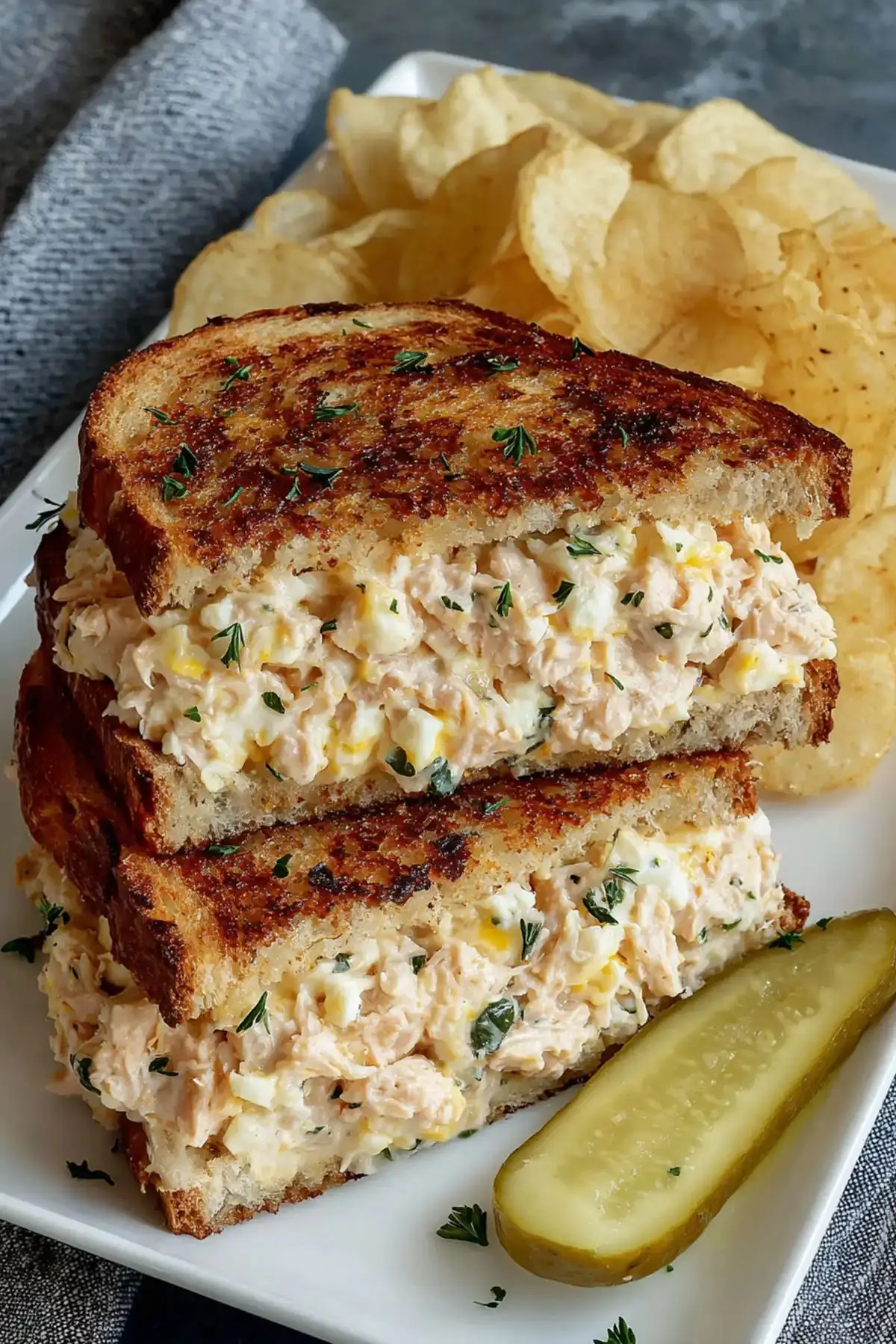 Classic Creamy Chicken Salad Sandwich