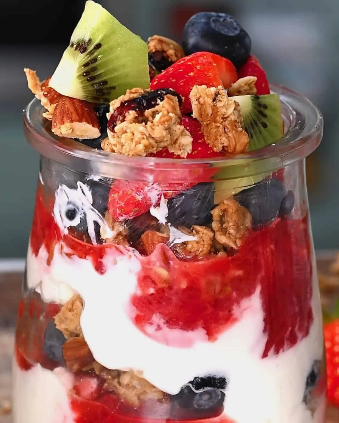 Yogurt and Fruit Parfaits