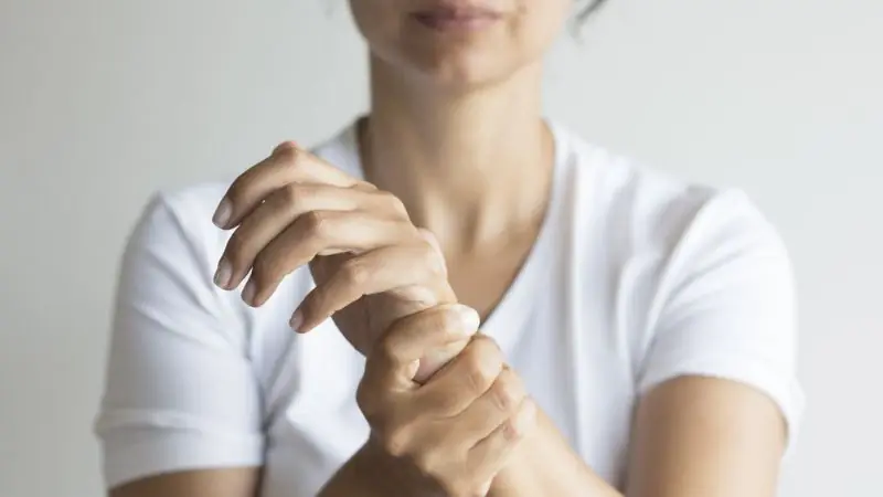 6 foods that silently drain calcium from your body