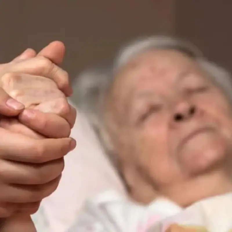 Four Signs a Parent May Be Nearing the Final Stage of Life—and How to Prepare