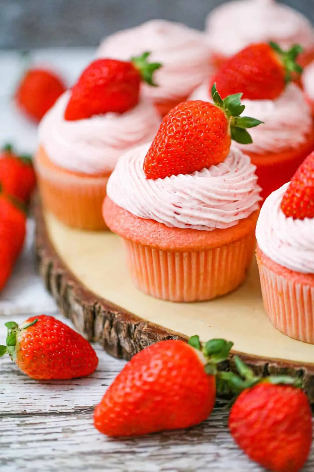 Strawberry Cheesecake Cupcakes