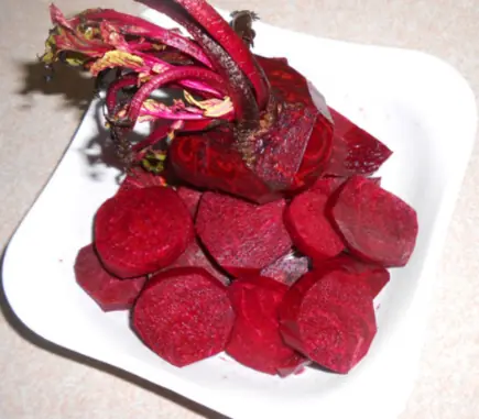The Amazing Health Benefits of Beets: A Nutrient-Rich Superfood