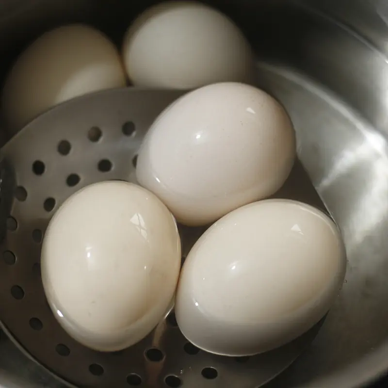 Doctors Explain What Eating Boiled Eggs Every Morning Does to Your Body