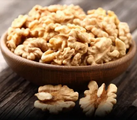 Doctors reveal that eating walnuts causes