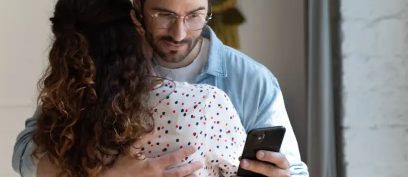 7 Signs a Man Has Been with Another Woman: The Quiet Clues Most People Miss