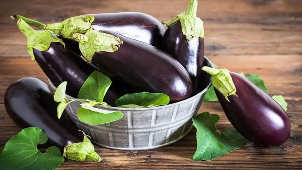 Eggplant is very healthy but these 4 groups of people should not eat it