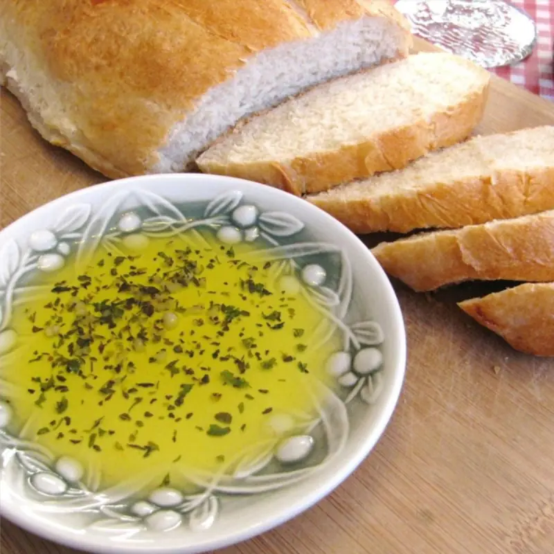 Bread Dipping Oil: A Simple Classic That Elevates Any Meal