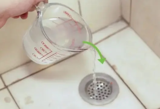 Severe drain clog? Don’t call a plumber yet—use this simple trick and the water will flow again