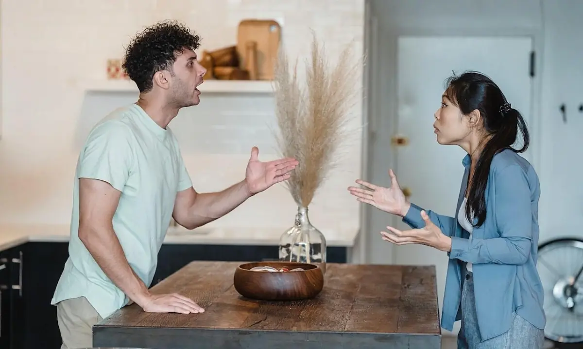 "If you cannot even perform the basic duty of a woman in the kitchen, then you are a useless partner in this house," he spat at her while packing his bags with a cold, bra:zen indifference