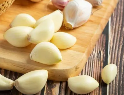 Garlic’s Real Health Benefits — What Science Says About This Ancient Remedy