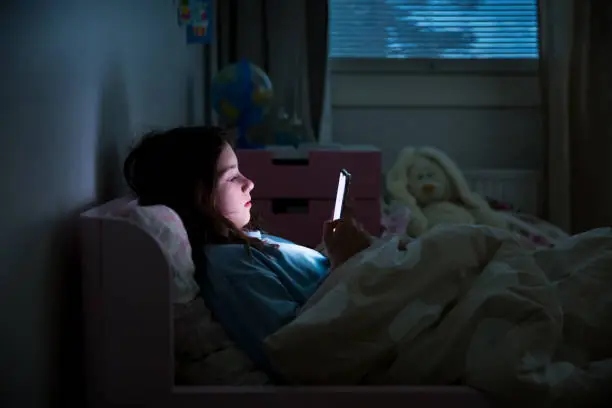How Nighttime Screen Exposure Can Quietly Disrupt Your Sleep