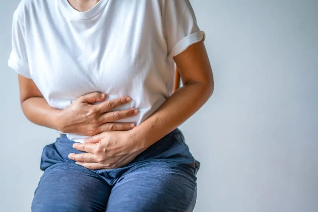 What can 6 different stomach pain locations tell you about your health?