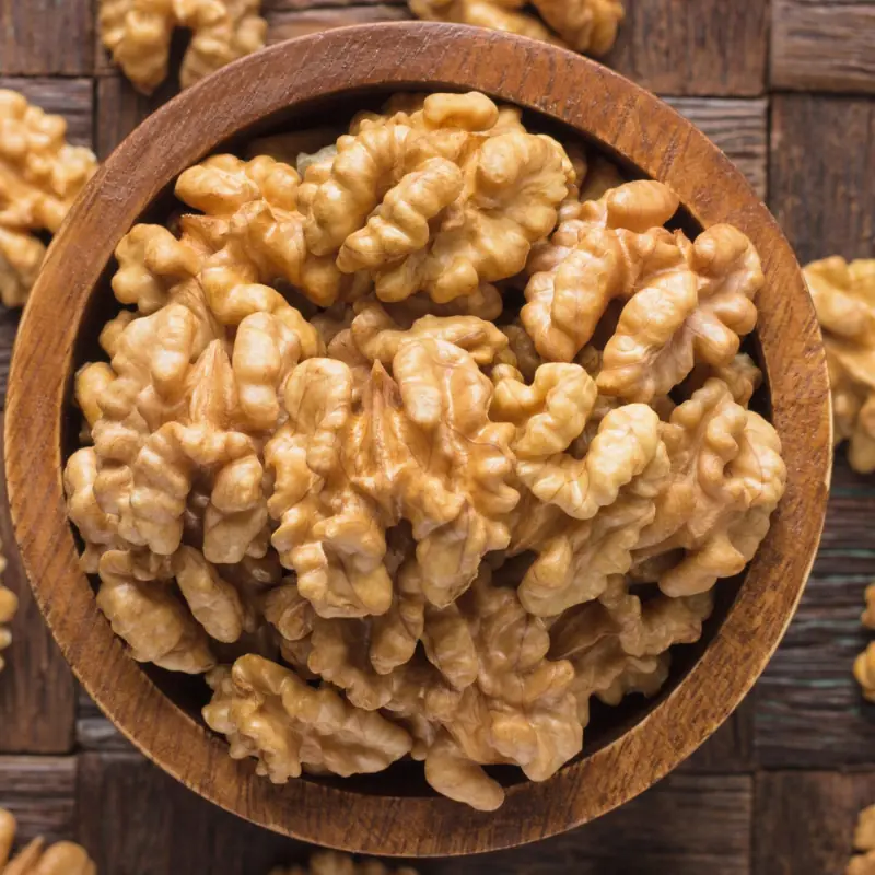 Doctors Reveal What Really Happens When You Eat Walnuts Daily