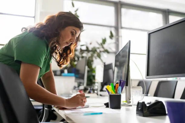 The 90-Minute Focus Cycle: Why Your Brain Wasn’t Built for Endless Concentration