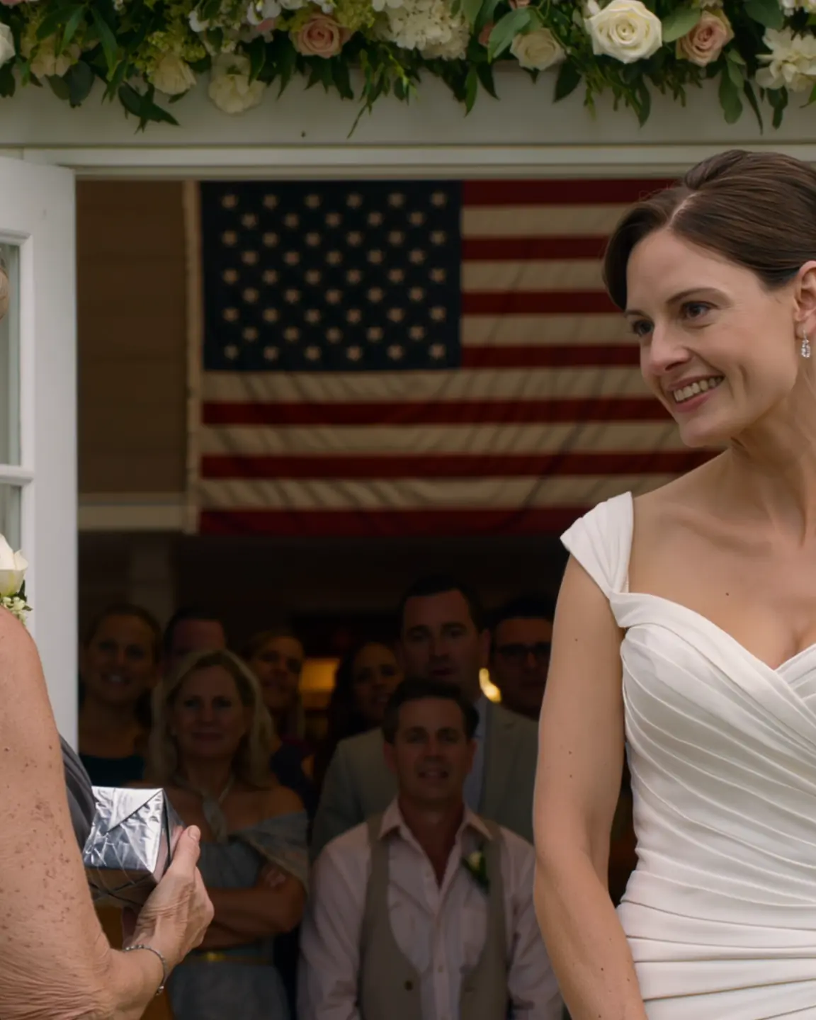 We left quietly, made one decision at a nearby café… and my phone soon showed 32 missed calls