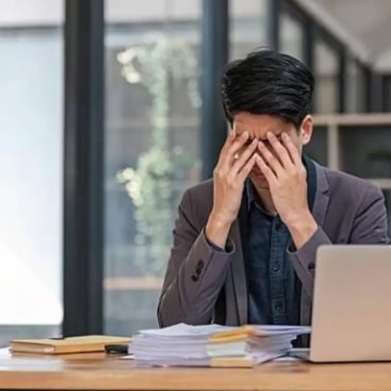 Why Many Intelligent Men Still Struggle: Four Habits That Hold Them Back