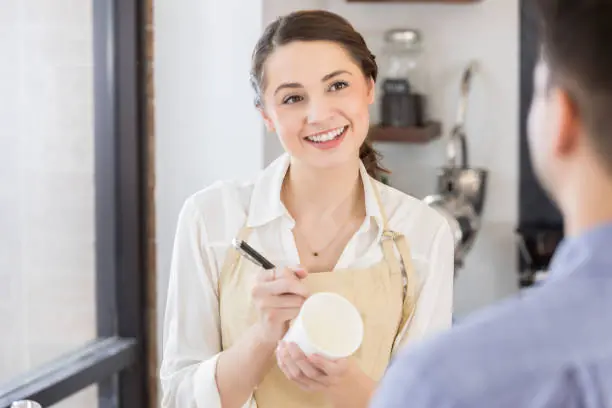 “The Barista Started Writing One Extra Word on My Cup — After a Month, I Finally Asked Why.”