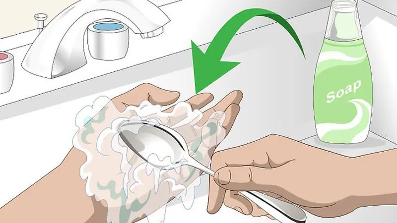 Simple Ways to Remove Garlic Smell from Hands After Food Prep