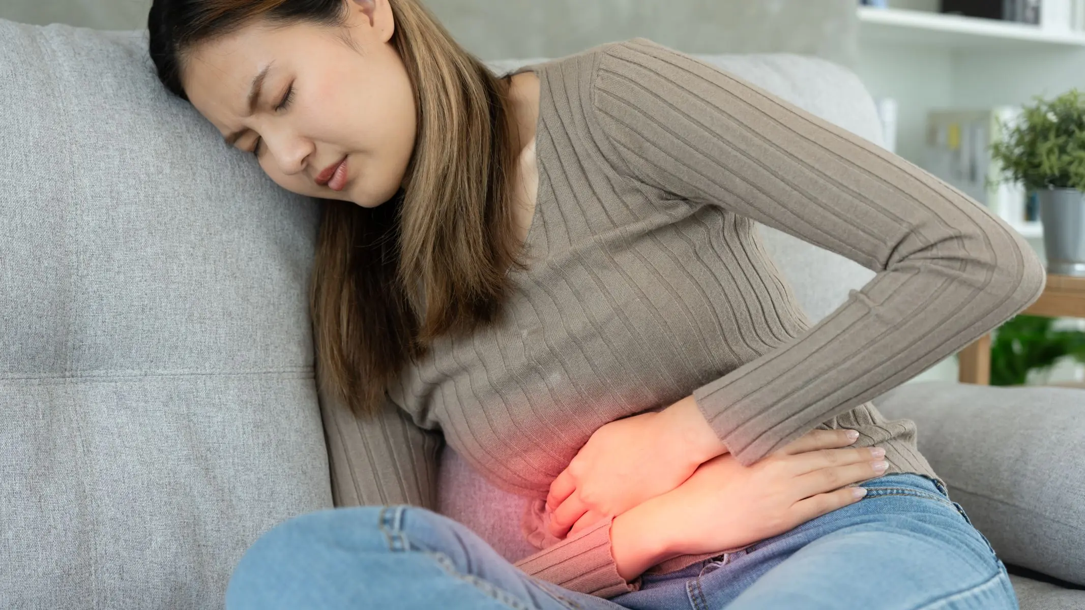 What Causes Stomach Pa.in After Eating? 5 Common Diseases Explained