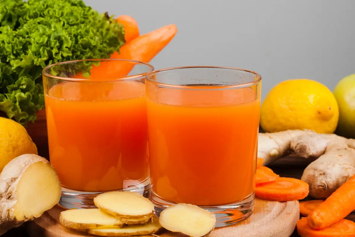 Carrot and lemon: natural ingredients that may help improve skin health