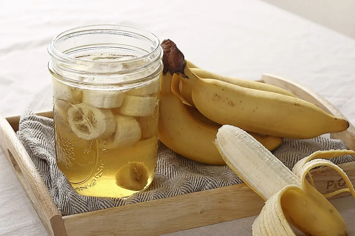 How to Make Banana Vinegar at Home With Just 4 Ingredients