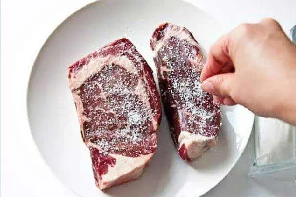 Chef’s Warning: The Simple Mistake That Can Make Your Beef Tough