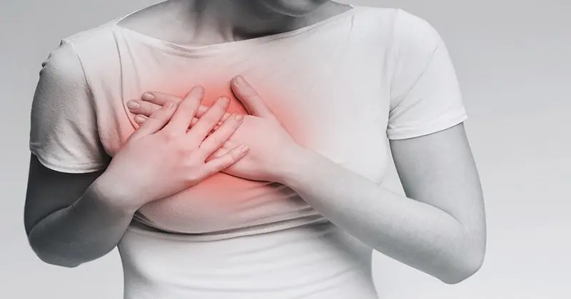 Doctors Explain Why You Sometimes Get Sudden Sharp Chest Pains