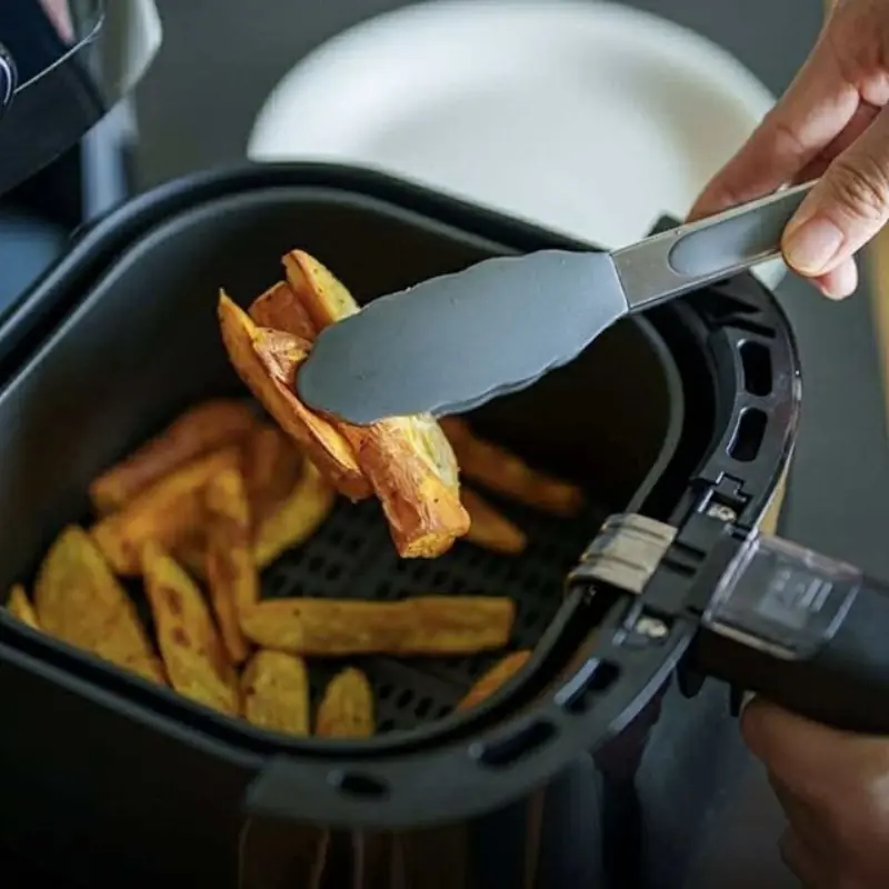 Doctor Explains Why She Stopped Using Her Air Fryer After Raising Health Concerns