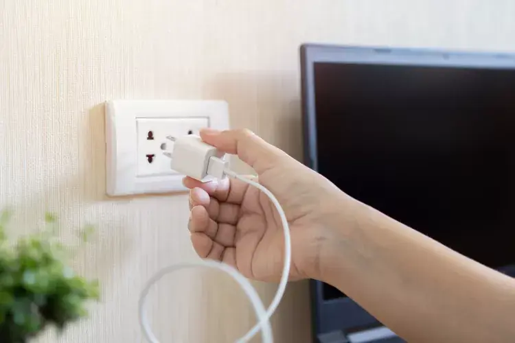 Appliances You Should Unplug During Thunder and Lightning