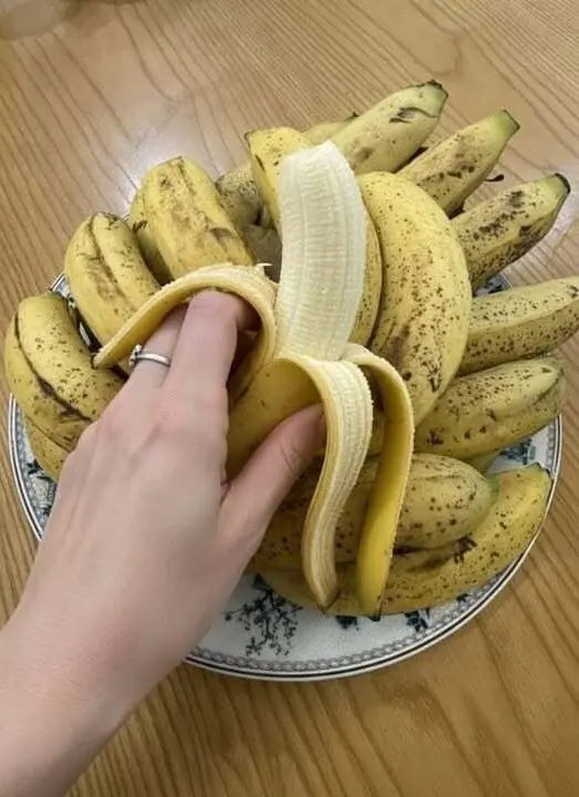 What happens if you eat bananas in the morning? Doctors explain