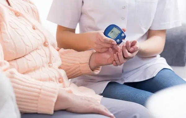 Watch Out for These 8 Early Symptoms of Diabetes You Might Miss