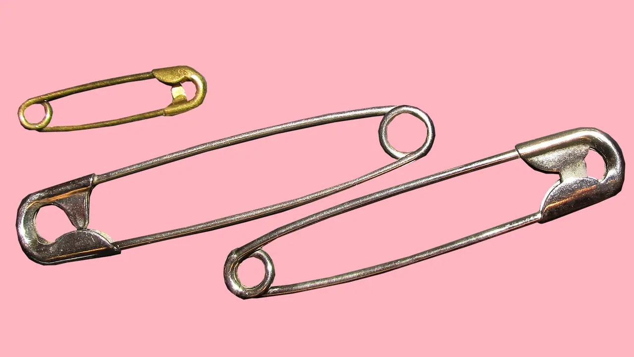 Ever Noticed the Round Hole in a Safety Pin? Here’s What It’s Really For