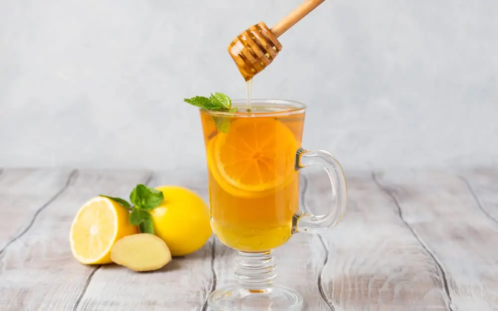 These 4 Golden Moments to Drink Honey Can Boost Your Health Naturally