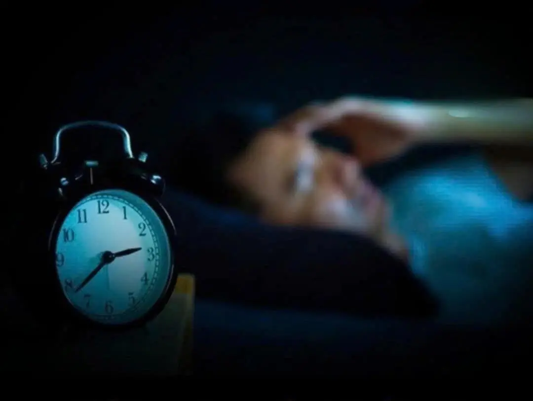 Here’s What Really Happens When You Sleep with Socks On