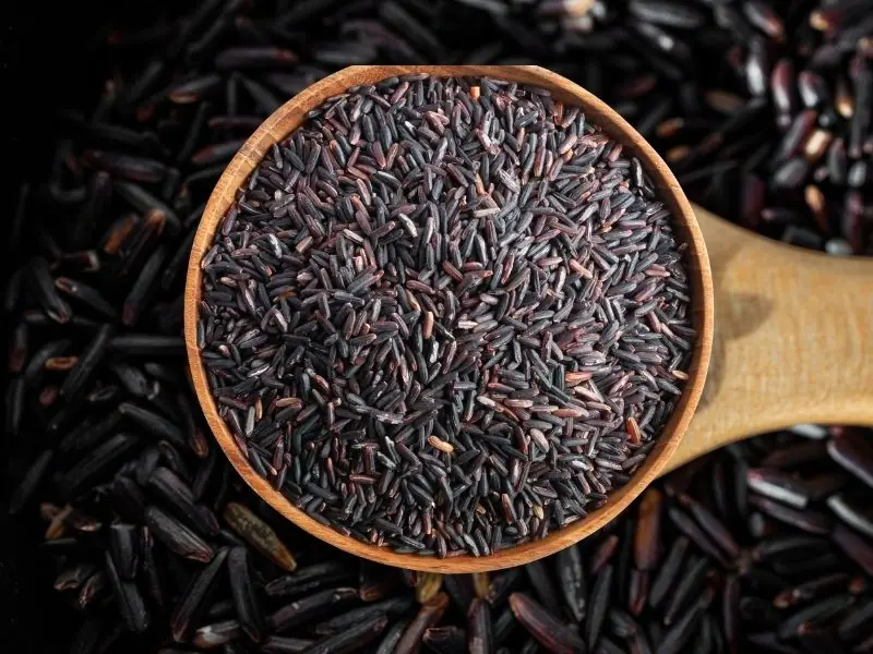 5 Long-Lasting Foods That Don’t Have an Expiration Date