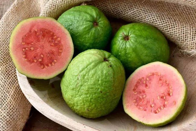 What really happens to your body when you eat guava? Doctors break down the key effects