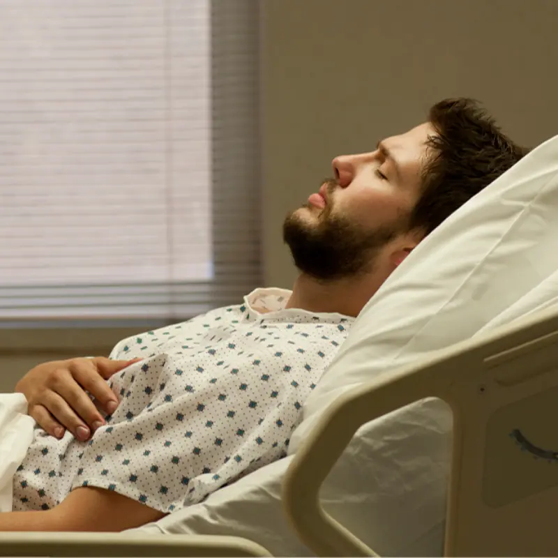 A Man Diagnosed with Esophageal Cancer: The First Warning Sign Doctors Dismissed