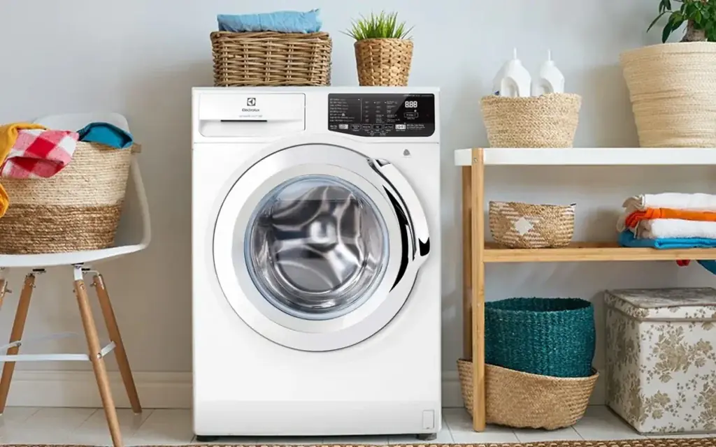 Is the weight limit of a washing machine based on dry or wet laundry?