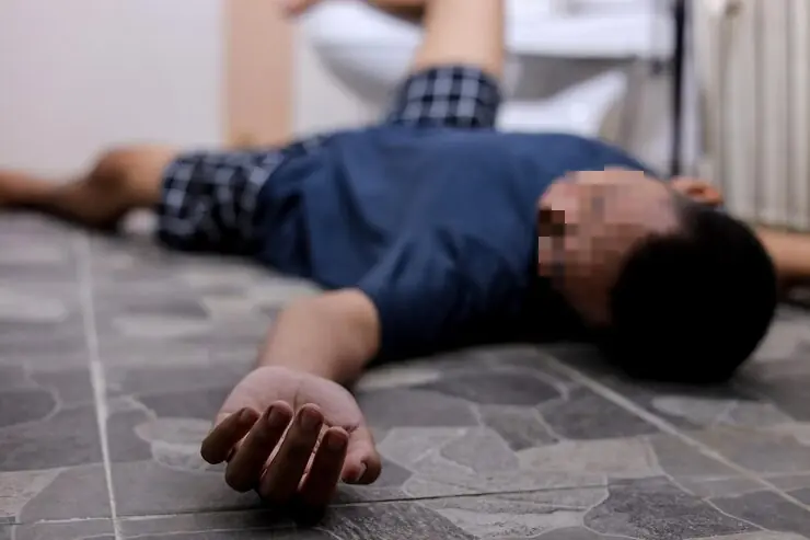 A Man Di.ed After Straining Too Hard During a Bowel Movement: Doctors Warn 4 Groups to Avoid Excessive Force