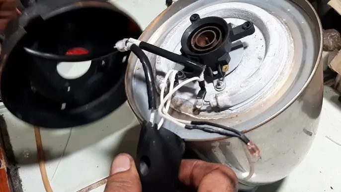 4 daily habits with your electric kettle that could be causing hidden issues