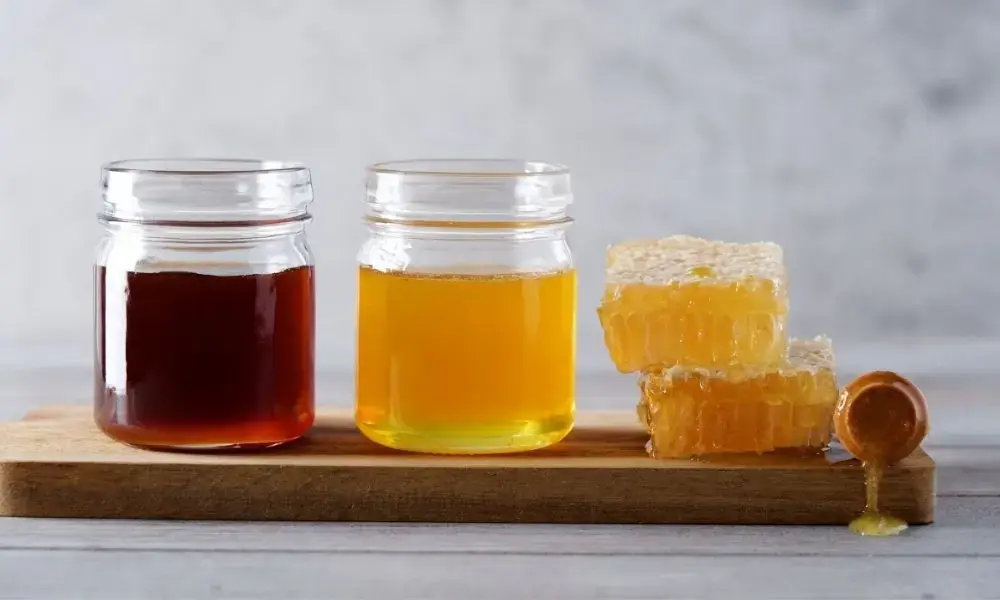 Raw Honey vs. Regular Honey: Which One Is Actually Healthier?