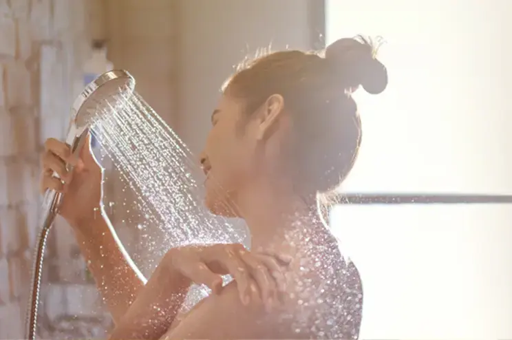 Is Showering Before Bed Better for Your Health Than in the Morning?