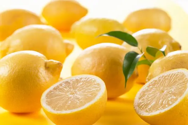 Why Do Some People Carry a Lemon? It Might Help in Unexpected Situations