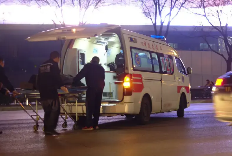 58-Year-Old Man Di.es After Taking a Bath: Doctors Warn 3 Groups Should Avoid Bathtub Soaking