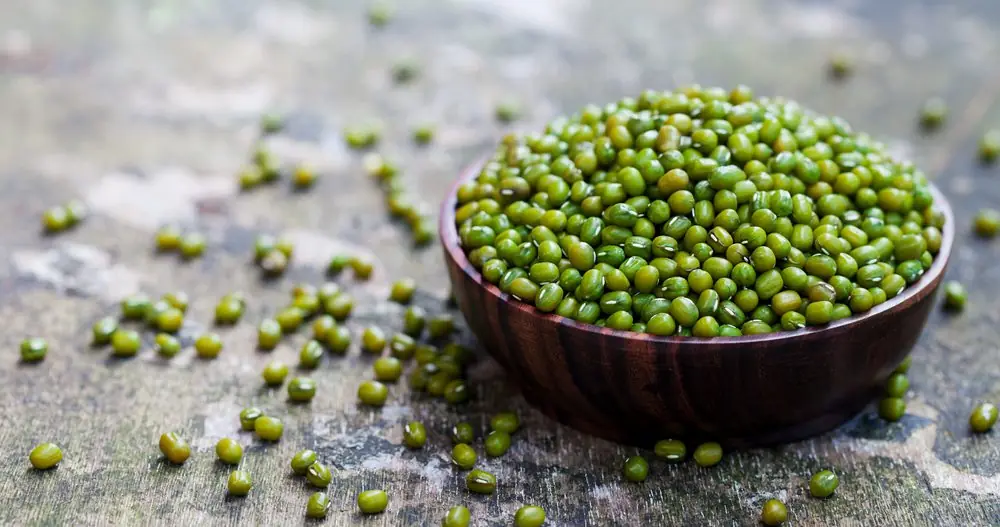 Before You Eat Mung Beans Again, Read These 4 Expert Warnings