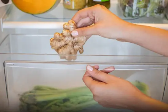 With just a few simple tips below, you can keep ginger fresh for up to 6 months, without refrigeration, without taking much time.