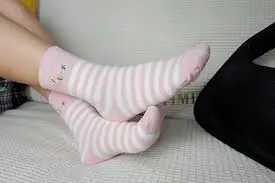Sleeping With Socks On: How It Changes Your Body While You Rest
