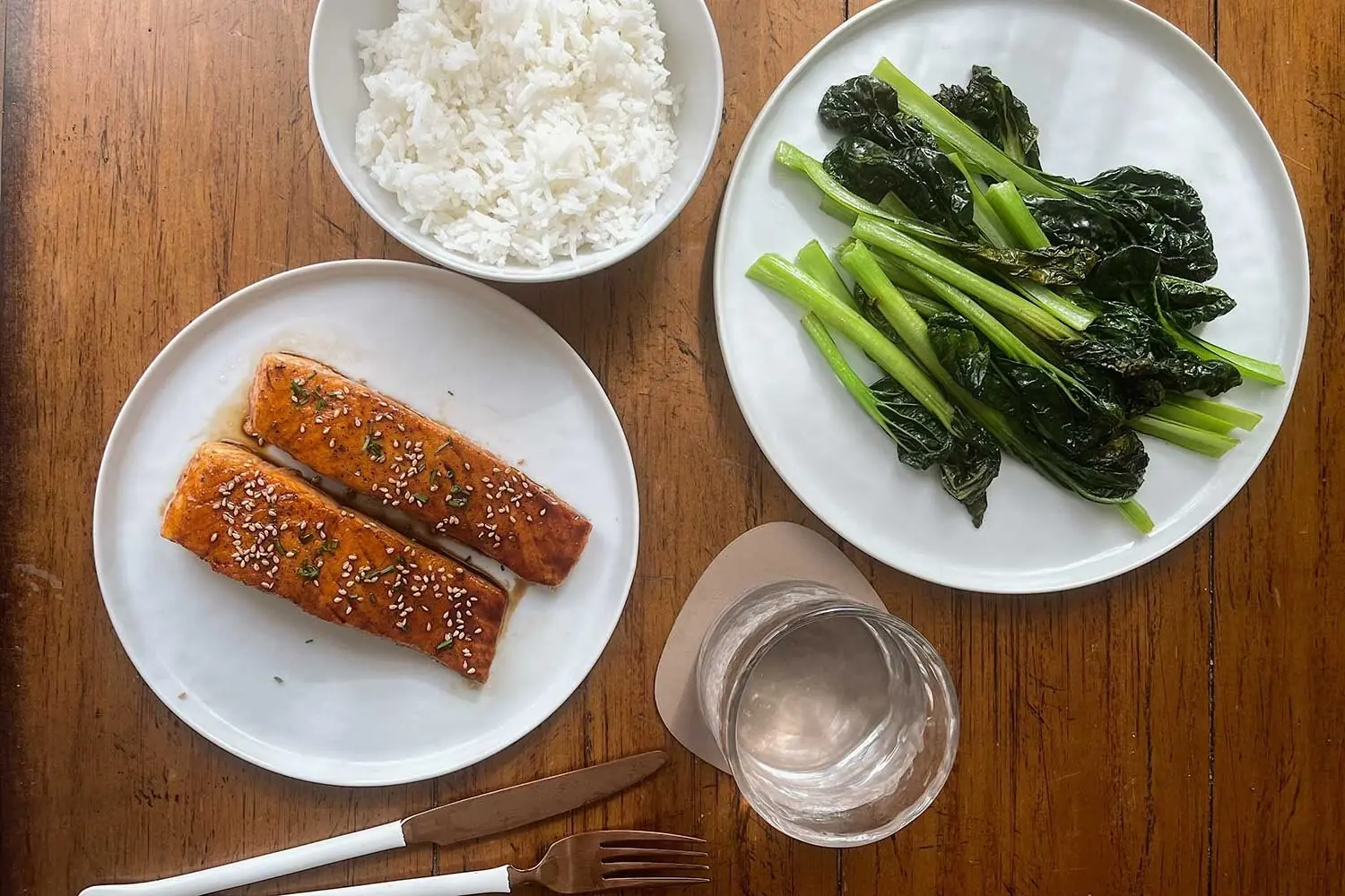 A Japanese doctor insists on eating these 3 familiar foods every day: Simple dishes many people see all the time, yet they help rejuvenate blood vessels and slow aging