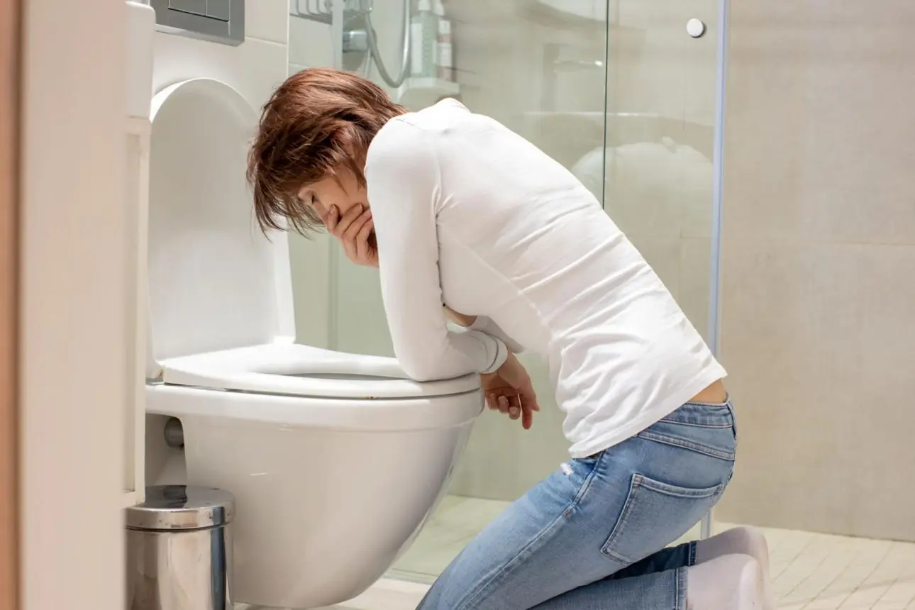 Why Does the Vagina Have a Sour Smell? Causes and What to Know